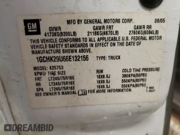 ✅ 2006 Chevrolet Silverado 2500HD Work Truck • VIN: 1GCHK29U66E132156 • Lot: 75212864. Wystawiony na Copart z przebiegiem 211 570 mil. Bezpłatny archiwum sprzedaży aukcyjnych z USA i szczegółowy raport historii pojazdu na DreamBid. Zdjęcie 12.