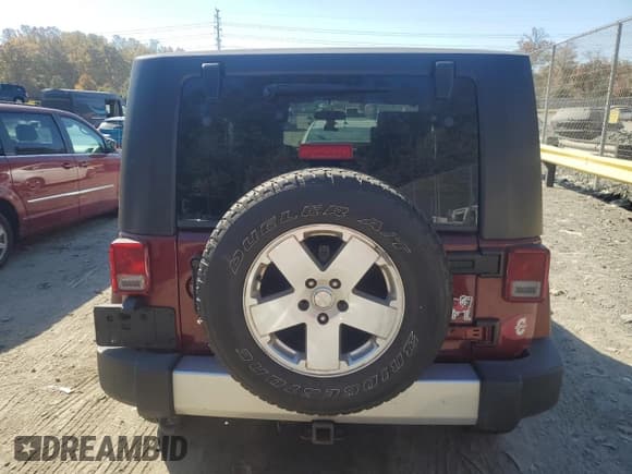 ✅ 2010 Jeep Wrangler Sahara • VIN: 1J4GA5D16AL225139 • Lot: 77114204. Listed on Copart with Not provided. Free auction sales archive from the USA and detailed vehicle history report at DreamBid. Image 6.