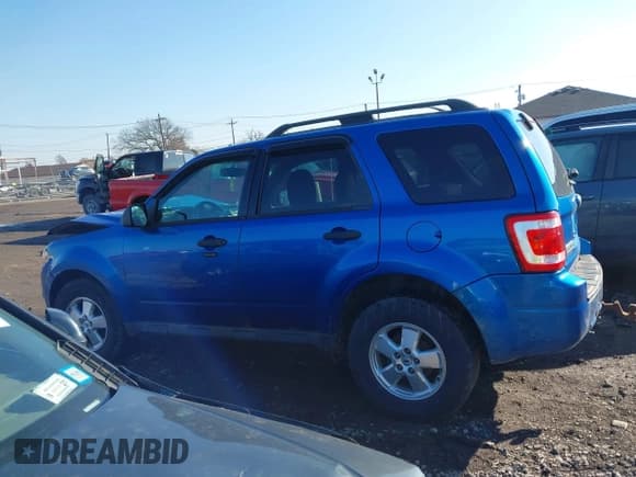 ✅ 2012 Ford Escape XLT • VIN: 1FMCU9DG4CKC61892 • Lot: 43756792. Wystawiony na IAAI z przebiegiem 145 847 mil. Bezpłatny archiwum sprzedaży aukcyjnych z USA i szczegółowy raport historii pojazdu na DreamBid. Zdjęcie 14.