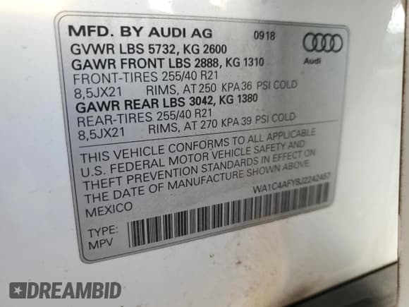 ✅ 2018 Audi SQ5 Prestige • VIN: WA1C4AFY8J2242457 • Lot: 92262735. Wystawiony na Copart z przebiegiem 68 610 mil. Bezpłatny archiwum sprzedaży aukcyjnych z USA i szczegółowy raport historii pojazdu na DreamBid. Zdjęcie 13.