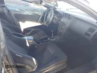 2008 Hyundai Tiburon GS z VIN KMHHM66D58U285136, wystawiony jako IAAI lot #41106382 z przebiegiem Nie podano mil oraz . Historia ofert i sprzedaży dostępna na DreamBid. Obrazek 5.