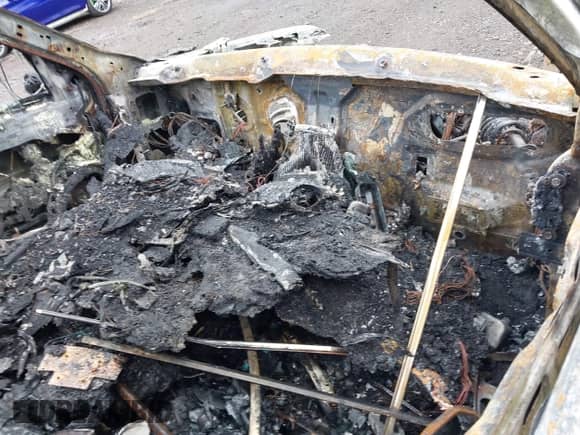 2021 Jeep Grand Cherokee Limited с VIN 1C4RJKBG5M8159047, выставлен на аукционе IAAI как лот 43302124 с пробегом Не указан миль и . История ставок и продаж доступна на DreamBid. Изображение 5.