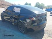 ✅ 2025 Tesla Model Y Long Range • VIN: 7SAYGDED5SF248415 • Лот: 43464829. Опубликован ранее на IAAI с пробегом 18 306 миль. Бесплатный доступ к архиву аукционных продаж из США и подробный отчёт об истории автомобиля на DreamBid. Изображение 3.