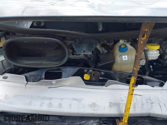 ✅ 2020 Ram ProMaster Cargo • VIN: 3C6URVJG0LE124871 • Lot: 42556383. Listed on IAAI with Not provided. Free auction sales archive from the USA and detailed vehicle history report at DreamBid. Image 10.