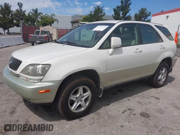 ✅ 2000 Lexus RX 300 • VIN: JT6HF10U9Y0132266 • Lot: 43009397. Wystawiony na IAAI z przebiegiem 175 445 mil. Bezpłatny archiwum sprzedaży aukcyjnych z USA i szczegółowy raport historii pojazdu na DreamBid. Zdjęcie 17.