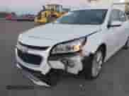 2015 Chevrolet Malibu LT z VIN 1G11D5SL3FF324149, wystawiony jako IAAI lot #43469159 z przebiegiem 164 457 mil mil oraz . Historia ofert i sprzedaży dostępna na DreamBid. Obrazek 6.