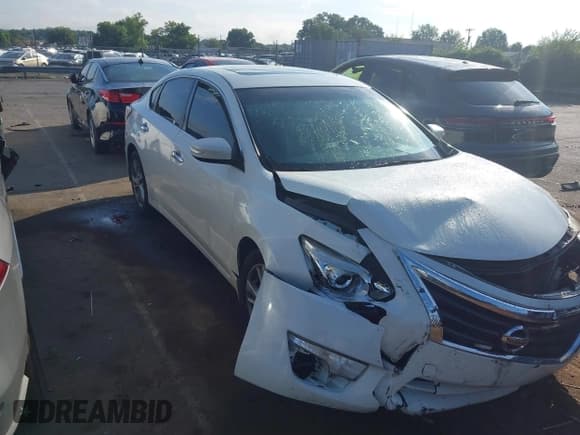 ✅ 2014 Nissan Altima SV • VIN: 1N4AL3AP6EC127453 • Лот: 42863481. Опубликован ранее на IAAI с пробегом 234 379 миль. Бесплатный доступ к архиву аукционных продаж из США и подробный отчёт об истории автомобиля на DreamBid. Изображение 1.