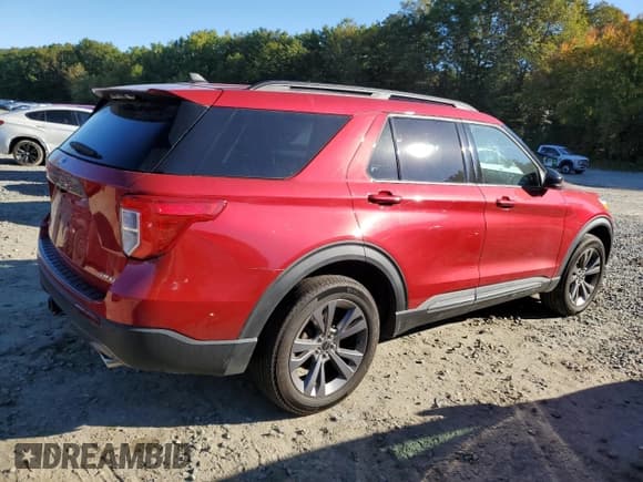 ✅ 2023 Ford Explorer XLT • VIN: 1FMSK8DH1PGB05676 • Lot: 84867035. Listed on Copart with 16,525 mi. Free auction sales archive from the USA and detailed vehicle history report at DreamBid. Image 3.