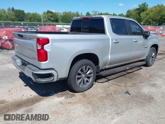 ✅ 2020 Chevrolet Silverado 1500 RST • VIN: 3GCUYEED9LG398957 • Lot: 43138680. Wystawiony na IAAI z przebiegiem Nie podano. Bezpłatny archiwum sprzedaży aukcyjnych z USA i szczegółowy raport historii pojazdu na DreamBid. Zdjęcie 4.