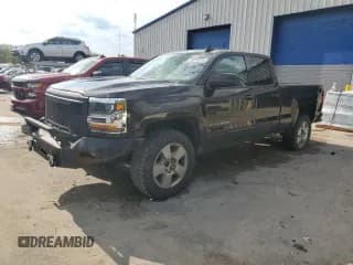 ✅ 2018 Chevrolet Silverado 1500 LT • VIN: 1GCVKREC6JZ171808 • Lot: 80255915. Wystawiony na Copart z przebiegiem 122 303 mil. Bezpłatny archiwum sprzedaży aukcyjnych z USA i szczegółowy raport historii pojazdu na DreamBid. Zdjęcie 1.