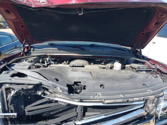 2020 Chevrolet Tahoe Premier z VIN 1GNSKCKJ6LR186564, wystawiony jako IAAI lot #41901414 z przebiegiem 129 156 mil mil oraz . Historia ofert i sprzedaży dostępna na DreamBid. Obrazek 10.