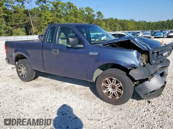 ✅ 2006 Ford F-150 XL • VIN: 1FTRF122X6NB76818 • Lot: 91482505. Wystawiony na Copart z przebiegiem 248 320 mil. Bezpłatny archiwum sprzedaży aukcyjnych z USA i szczegółowy raport historii pojazdu na DreamBid. Zdjęcie 4.