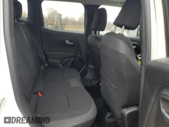 ✅ 2018 Jeep Renegade Latitude • VIN: ZACCJBBB7JPH12179 • Lot: 90022625. Listed on Copart with 57,038 mi. Free auction sales archive from the USA and detailed vehicle history report at DreamBid. Image 11.