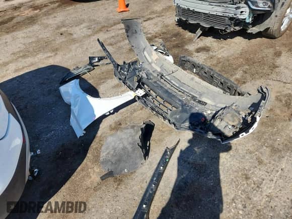 2020 Chevrolet Blazer LT с VIN 3GNKBBRA7LS673849, выставлен на аукционе Copart как лот 70380105 с пробегом 110 752 миль миль и Списание • Salvage title. История ставок и продаж доступна на DreamBid. Изображение 13.