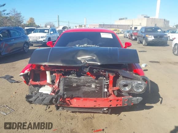 ✅ 2016 Dodge Challenger R/T Scat Pack • VIN: 2C3CDZFJ0GH329927 • Lot: 43537695. Wystawiony na IAAI z przebiegiem 108 213 mil. Bezpłatny archiwum sprzedaży aukcyjnych z USA i szczegółowy raport historii pojazdu na DreamBid. Zdjęcie 12.