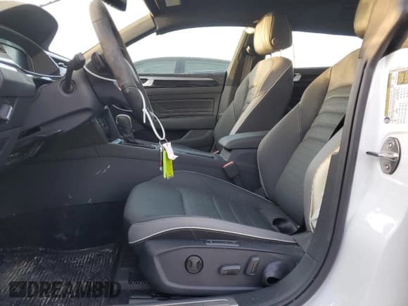 ✅ 2023 Volkswagen Arteon SEL Premium R-Line • VIN: WVWTR7AN9PE015793 • Лот: 45696414. Опубликован ранее на Copart с пробегом 405 миль. Бесплатный доступ к архиву аукционных продаж из США и подробный отчёт об истории автомобиля на DreamBid. Изображение 7.