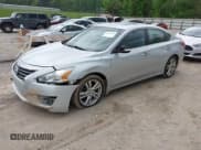 ✅ 2013 Nissan Altima SV • VIN: 1N4BL3AP9DC249999 • Lot: 42036949. Wystawiony na IAAI z przebiegiem 212 873 mil. Bezpłatny archiwum sprzedaży aukcyjnych z USA i szczegółowy raport historii pojazdu na DreamBid. Zdjęcie 2.