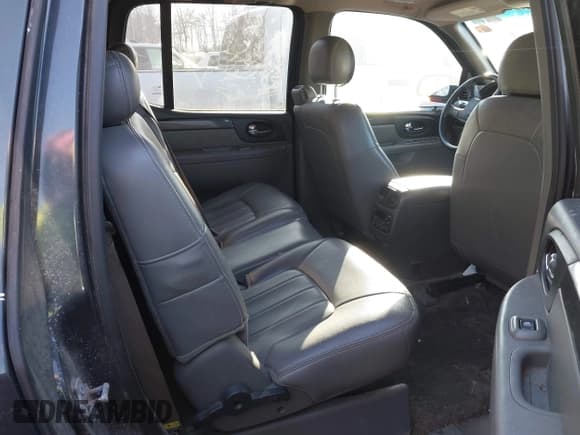 ✅ 2004 GMC Envoy SLE • VIN: 1GKES12S246191321 • Lot: 41386219. Listed on IAAI with 116,019 mi. Free auction sales archive from the USA and detailed vehicle history report at DreamBid. Image 8.