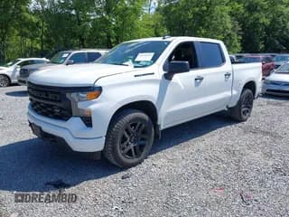 ✅ 2023 Chevrolet Silverado 1500 Custom • VIN: 1GCPDBEKXPZ264163 • Lot: 42630768. Wystawiony na IAAI z przebiegiem 61 305 mil. Bezpłatny archiwum sprzedaży aukcyjnych z USA i szczegółowy raport historii pojazdu na DreamBid. Zdjęcie 2.