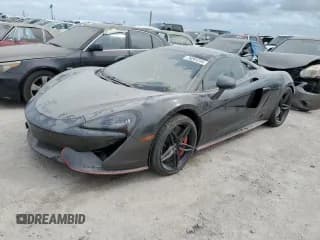 ✅ 2017 McLaren 570S • VIN: SBM13DAAXHW003255 • Lot: 76261244. Wystawiony na Copart z przebiegiem Nie podano. Bezpłatny archiwum sprzedaży aukcyjnych z USA i szczegółowy raport historii pojazdu na DreamBid. Zdjęcie 1.