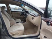 ✅ 2011 Buick Lucerne CX • VIN: 1G4HA5EM0BU122292 • Lot: 43654534. Wystawiony na IAAI z przebiegiem 128 109 mil. Bezpłatny archiwum sprzedaży aukcyjnych z USA i szczegółowy raport historii pojazdu na DreamBid. Zdjęcie 5.