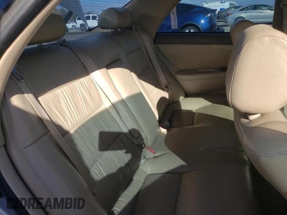 ✅ 1997 Lexus ES 300 • VIN: JT8BF22G6V0039243 • Lot: 81949345. Listed on Copart with 161,734 mi. Free auction sales archive from the USA and detailed vehicle history report at DreamBid. Image 10.