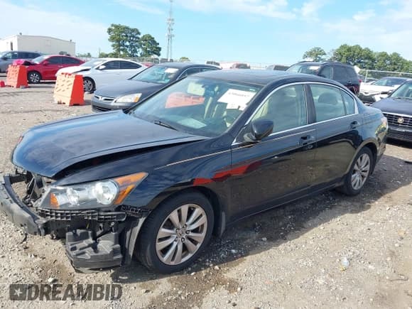 ✅ 2012 Honda Accord EX-L • VIN: 1HGCP2F86CA062777 • Лот: 43066057. Опубликован ранее на IAAI с пробегом 214 093 миль. Бесплатный доступ к архиву аукционных продаж из США и подробный отчёт об истории автомобиля на DreamBid. Изображение 18.