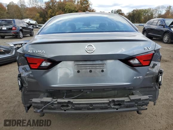 ✅ 2022 Nissan Altima SV • VIN: 1N4BL4DW2NN300208 • Lot: 89818255. Wystawiony na Copart z przebiegiem 57 792 mil. Bezpłatny archiwum sprzedaży aukcyjnych z USA i szczegółowy raport historii pojazdu na DreamBid. Zdjęcie 6.