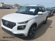 ✅ 2025 Hyundai Venue SEL • VIN: KMHRC8A39SU353866 • Lot: 41878267. Listed on IAAI with 7,961 mi. Free auction sales archive from the USA and detailed vehicle history report at DreamBid. Image 2.