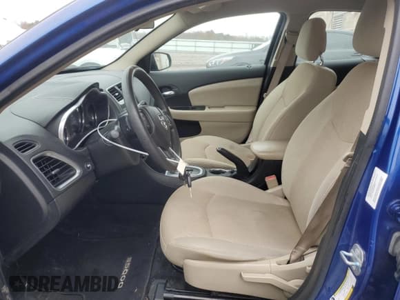 ✅ 2014 Dodge Avenger SE • VIN: 1C3CDZAG0EN218164 • Лот: 82218574. Опубликован ранее на Copart с пробегом 115 668 миль. Бесплатный доступ к архиву аукционных продаж из США и подробный отчёт об истории автомобиля на DreamBid. Изображение 7.