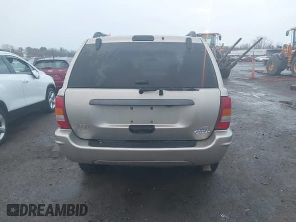 ✅ 2004 Jeep Grand Cherokee Laredo • VIN: 1J8GW48N04C136131 • Lot: 43765469. Listed on IAAI with 139,461 mi. Free auction sales archive from the USA and detailed vehicle history report at DreamBid. Image 17.