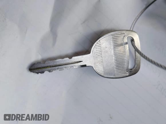 ✅ 2005 GMC Envoy SLE • VIN: 1GKDS13S652243620 • Lot: 43790972. Listed on IAAI with 301,454 mi. Free auction sales archive from the USA and detailed vehicle history report at DreamBid. Image 11.