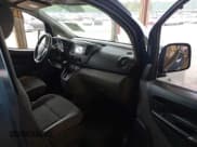 ✅ 2019 Nissan NV200 S • VIN: 3N6CM0KN5KK697846 • Лот: 42442394. Опубликован ранее на IAAI с пробегом 148 668 миль. Бесплатный доступ к архиву аукционных продаж из США и подробный отчёт об истории автомобиля на DreamBid. Изображение 5.