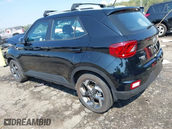 ✅ 2024 Hyundai Venue SEL • VIN: KMHRC8A35RU306909 • Lot: 43271416. Listed on IAAI with 28,760 mi. Free auction sales archive from the USA and detailed vehicle history report at DreamBid. Image 3.