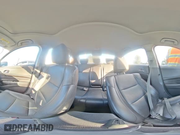 ✅ 2016 Acura ILX Premium • VIN: 19UDE2F79GA004993 • Lot: 91593555. Wystawiony na Copart z przebiegiem 85 248 mil. Bezpłatny archiwum sprzedaży aukcyjnych z USA i szczegółowy raport historii pojazdu na DreamBid. Zdjęcie 14.