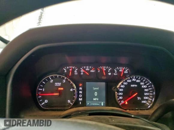 ✅ 2015 Chevrolet Silverado 1500 • VIN: 1GB1CUE88FF503626 • Лот: 63386715. Опубликован ранее на Copart с пробегом 216 368 миль. Бесплатный доступ к архиву аукционных продаж из США и подробный отчёт об истории автомобиля на DreamBid. Изображение 9.