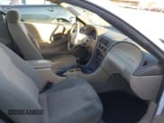 ✅ 2003 Ford Mustang Standard • VIN: 1FAFP40483F304247 • Лот: 43909183. Опубликован ранее на IAAI с пробегом 138 933 миль. Бесплатный доступ к архиву аукционных продаж из США и подробный отчёт об истории автомобиля на DreamBid. Изображение 5.