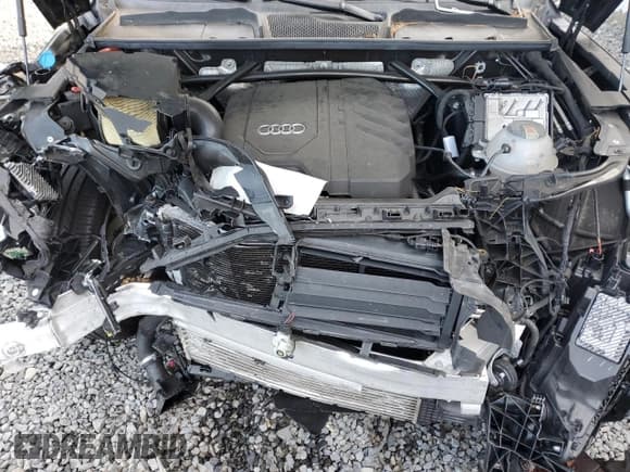 ✅ 2021 Audi Q5 Prestige • VIN: WA1CAAFY5M2012128 • Лот: 87424775. Опубликован ранее на Copart с пробегом Не указан. Бесплатный доступ к архиву аукционных продаж из США и подробный отчёт об истории автомобиля на DreamBid. Изображение 12.