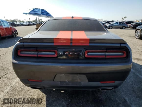 ✅ 2015 Dodge Challenger SXT • VIN: 2C3CDZAG4FH788789 • Lot: 91900415. Wystawiony na Copart z przebiegiem 63 029 mil. Bezpłatny archiwum sprzedaży aukcyjnych z USA i szczegółowy raport historii pojazdu na DreamBid. Zdjęcie 6.