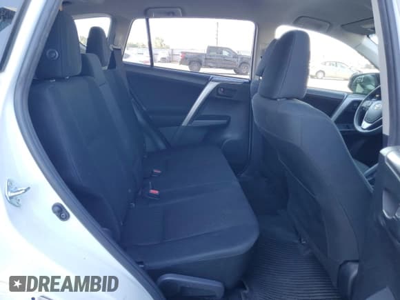✅ 2018 Toyota RAV4 LE • VIN: JTMBFREV4JJ748777 • Lot: 81209815. Listed on Copart with 57,197 mi. Free auction sales archive from the USA and detailed vehicle history report at DreamBid. Image 11.