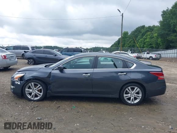 ✅ 2013 Nissan Altima SL • VIN: 1N4BL3AP1DC146821 • Lot: 42497547. Wystawiony na IAAI z przebiegiem 226 278 mil. Bezpłatny archiwum sprzedaży aukcyjnych z USA i szczegółowy raport historii pojazdu na DreamBid. Zdjęcie 14.