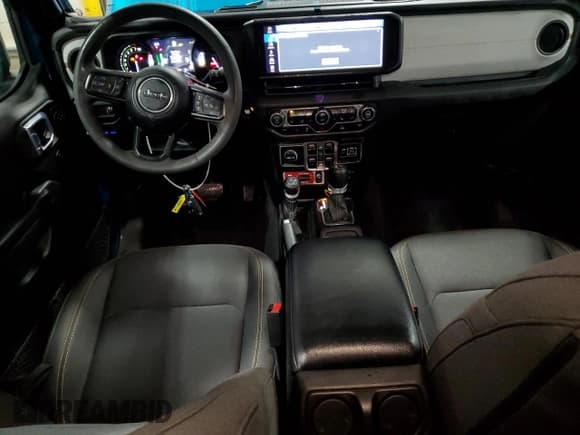 ✅ 2024 Jeep Wrangler Willys • VIN: 1C4RJXN68RW211242 • Лот: 90731865. Опубликован ранее на Copart с пробегом 28 078 миль. Бесплатный доступ к архиву аукционных продаж из США и подробный отчёт об истории автомобиля на DreamBid. Изображение 8.