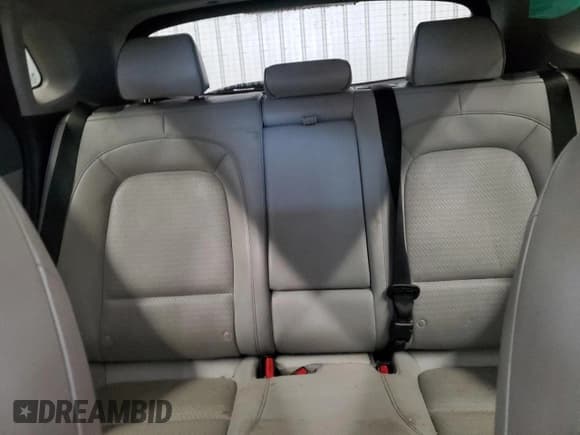 ✅ 2021 Hyundai Kona Ultimate • VIN: KM8K53AG6MU126879 • Lot: 84546245. Wystawiony na Copart z przebiegiem 108 137 mil. Bezpłatny archiwum sprzedaży aukcyjnych z USA i szczegółowy raport historii pojazdu na DreamBid. Zdjęcie 10.