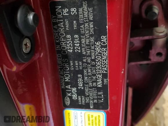 ✅ 2006 Kia Optima LX • VIN: KNAGE123065079806 • Lot: 69181725. Wystawiony na Copart z przebiegiem 80 109 mil. Bezpłatny archiwum sprzedaży aukcyjnych z USA i szczegółowy raport historii pojazdu na DreamBid. Zdjęcie 12.