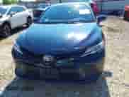 2020 Toyota Camry Hybrid LE z VIN 4T1E31AK9LU019478, wystawiony jako IAAI lot #43097201 z przebiegiem 48 313 mil mil oraz . Historia ofert i sprzedaży dostępna na DreamBid. Obrazek 12.