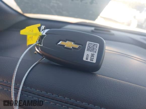 2021 Chevrolet Blazer LT z VIN 3GNKBCR4XMS566635, wystawiony jako IAAI lot #43414254 z przebiegiem 14 411 mil mil oraz . Historia ofert i sprzedaży dostępna na DreamBid. Obrazek 11.