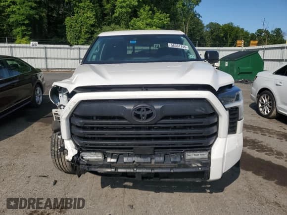 ✅ 2022 Toyota Tundra SR5 • VIN: 5TFLA5DA9NX035452 • Lot: 58351745. Listed on Copart with 86,576 mi. Free auction sales archive from the USA and detailed vehicle history report at DreamBid. Image 5.
