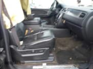 ✅ 2007 Chevrolet Avalanche LTZ • VIN: 3GNFK12357G286474 • Лот: 42110263. Опубликован ранее на IAAI с пробегом 282 901 миль. Бесплатный доступ к архиву аукционных продаж из США и подробный отчёт об истории автомобиля на DreamBid. Изображение 5.