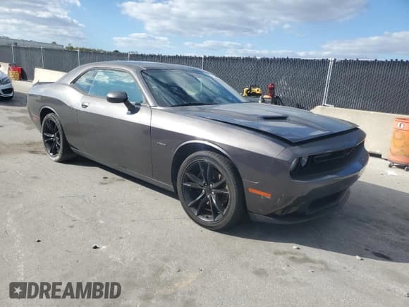 ✅ 2016 Dodge Challenger R/T Plus Shaker • VIN: 2C3CDZBT4GH119628 • Лот: 91683525. Опубликован ранее на Copart с пробегом 125 403 миль. Бесплатный доступ к архиву аукционных продаж из США и подробный отчёт об истории автомобиля на DreamBid. Изображение 4.