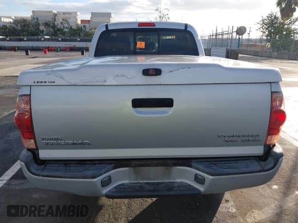 ✅ 2006 Toyota Tacoma PreRunner • VIN: 5TEKU72N46Z313320 • Lot: 43734443. Listed on IAAI with 119,979 mi. Free auction sales archive from the USA and detailed vehicle history report at DreamBid. Image 16.